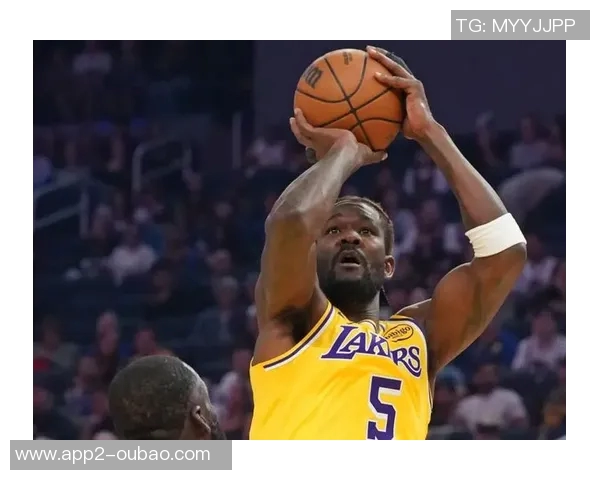 卢卡与浓眉一年前互换球队现状对比湖人独行侠得分差异显著 卢卡与浓眉一年前互换球队现状对比湖人独行侠得分差异显著